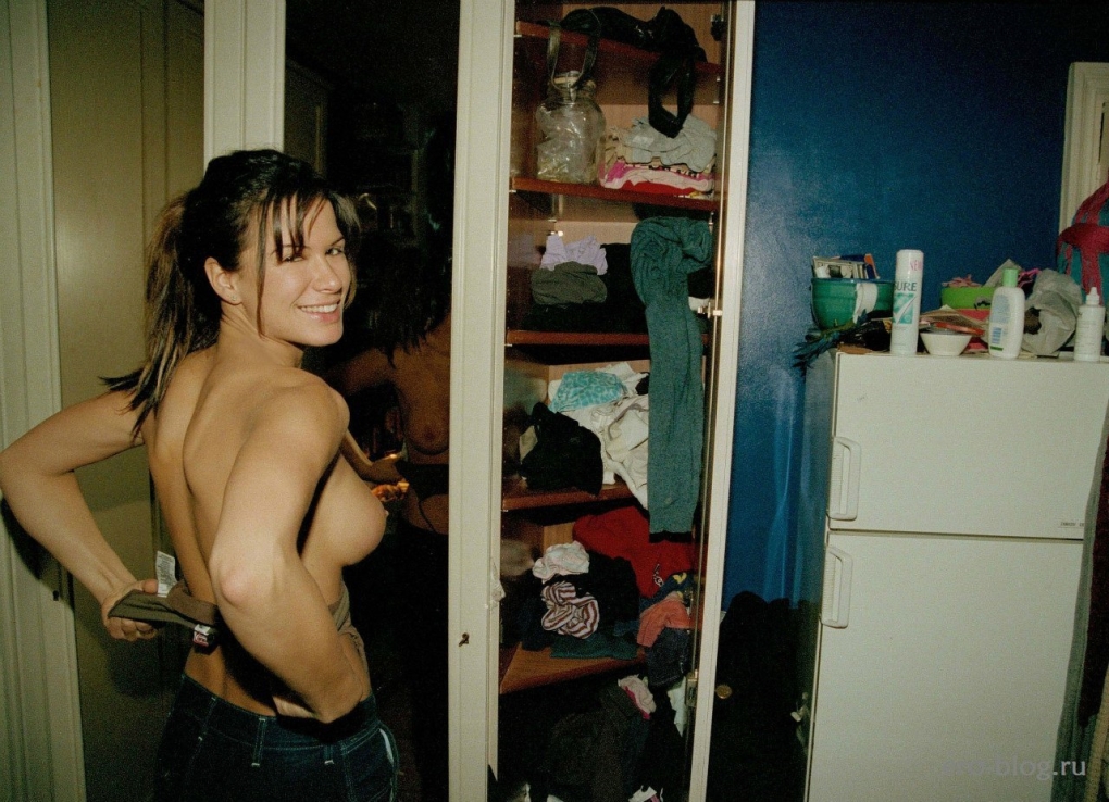 Rhona Mitra ICLOUD