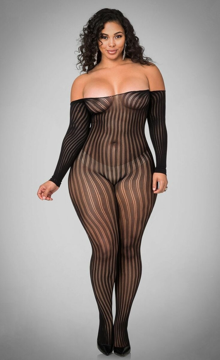 Голые сиськи Plus Size в белье