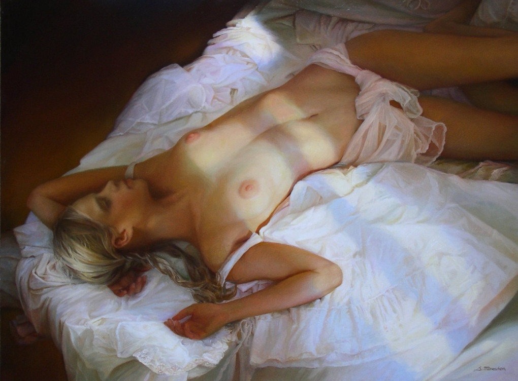 Спящие голые красавицы